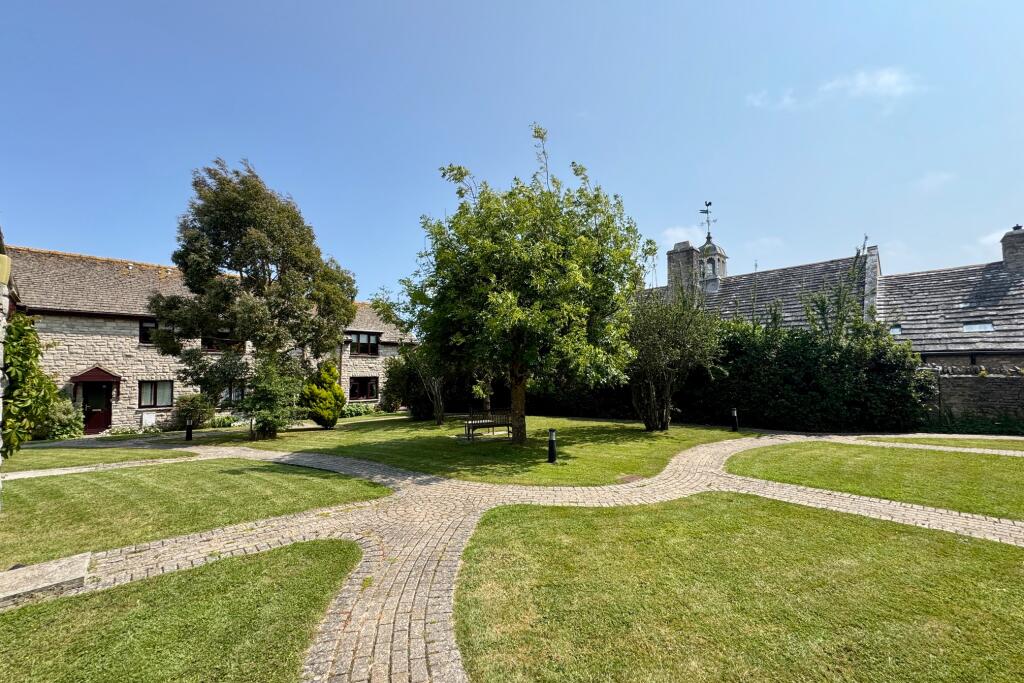 Communal Grounds