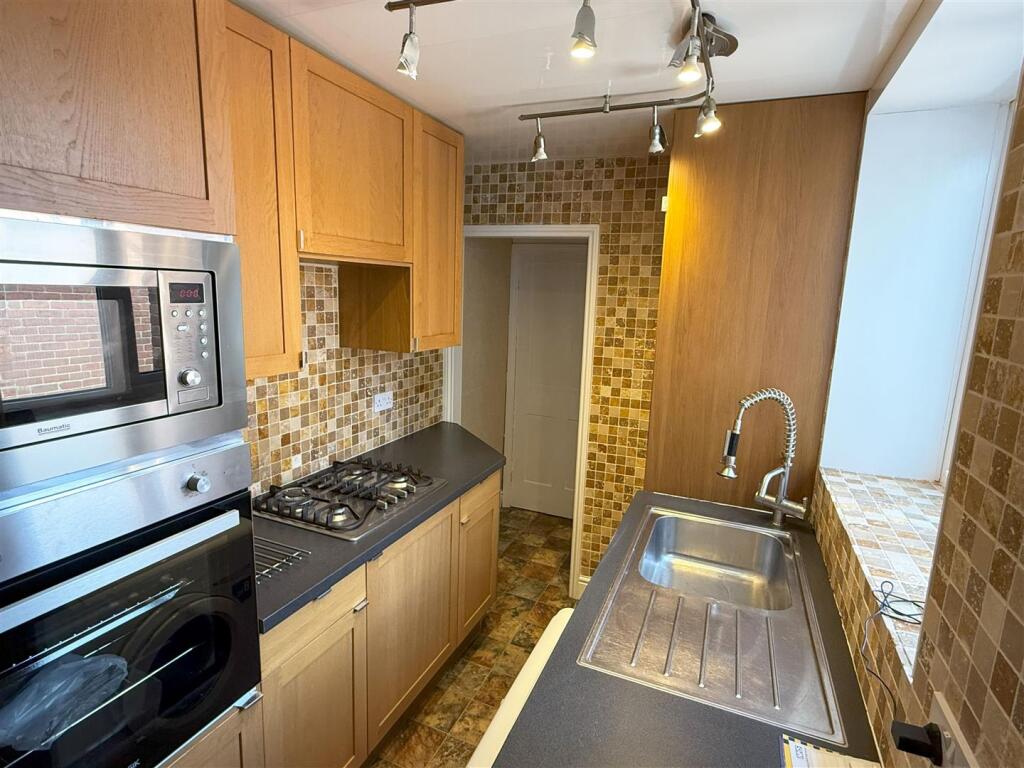 Kitchen.jpg