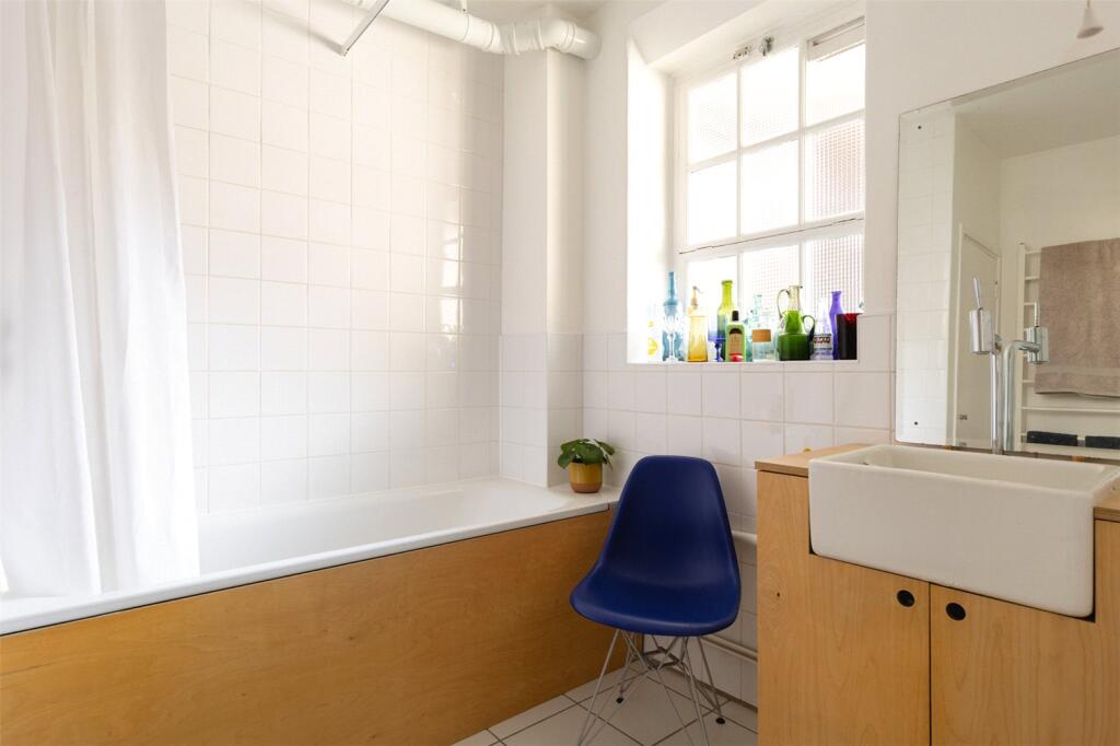 Dinmont House E2