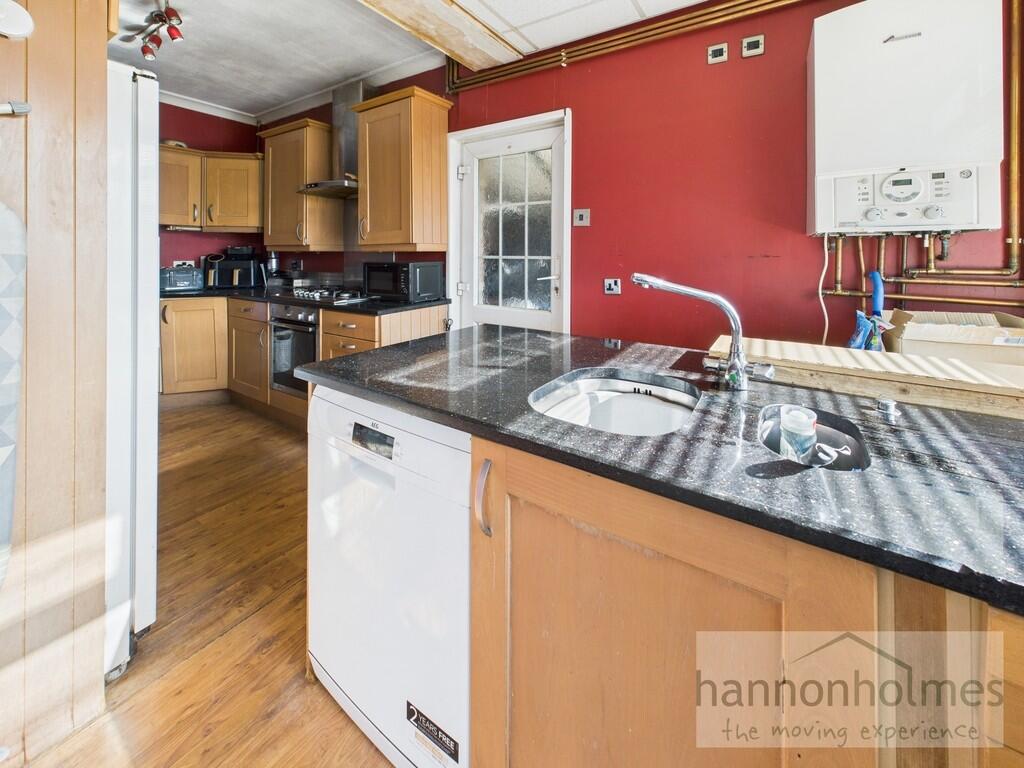 CAM05283G0-PR0014...