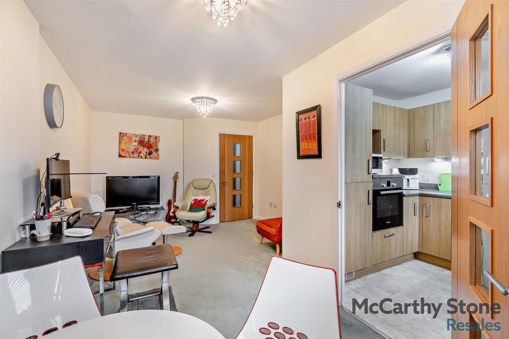 8649813-interior07-800.jpg