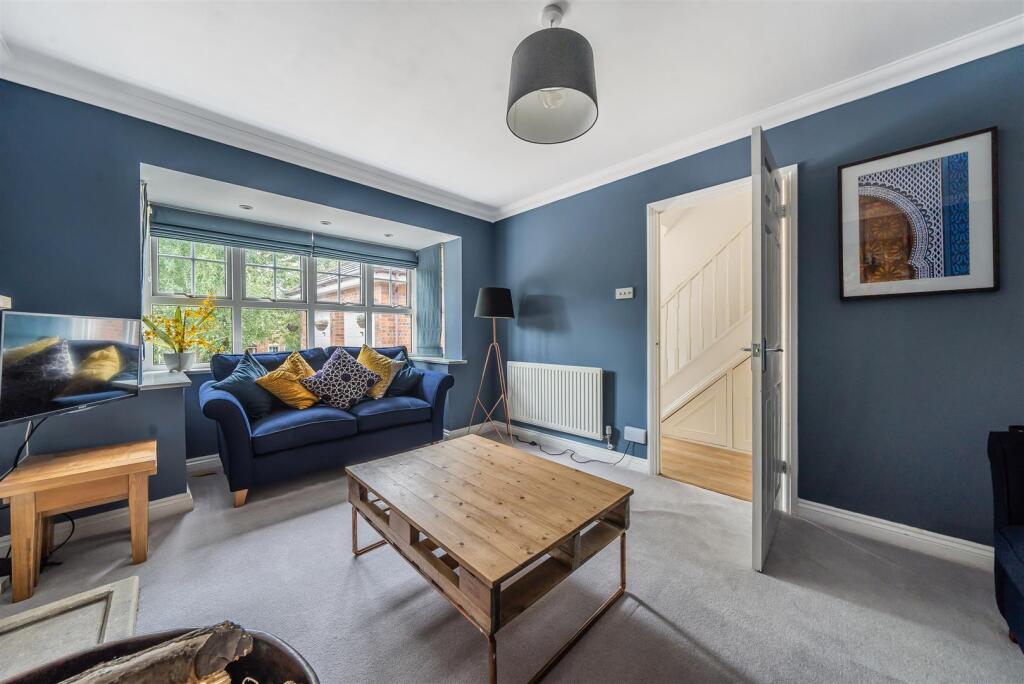 38 Graham Hill Road,Towcester