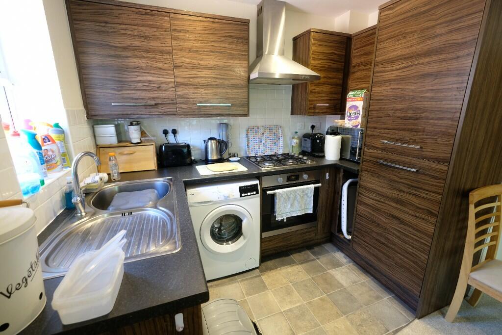 OPEN PLAN ROOM