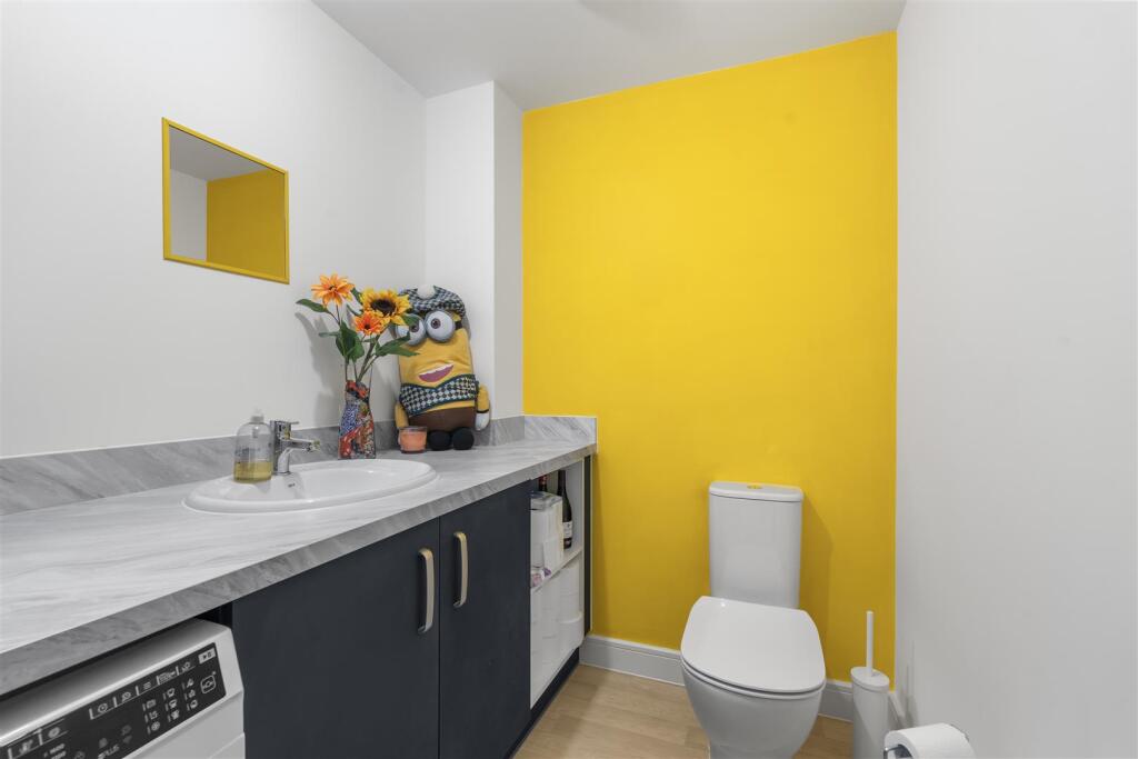 Utility / Cloakroom