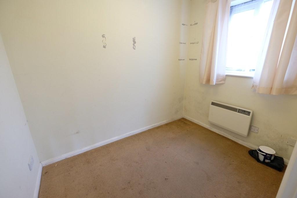 GROUND FLOOR ROOM