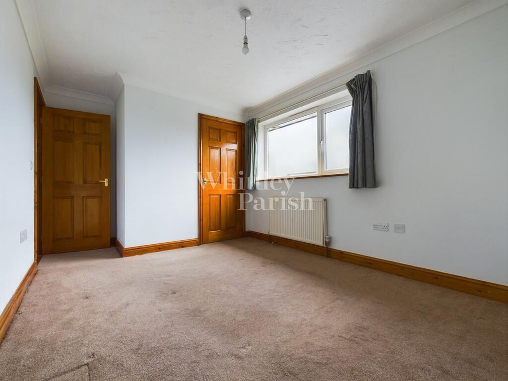 CAM04332G0-PR0175...