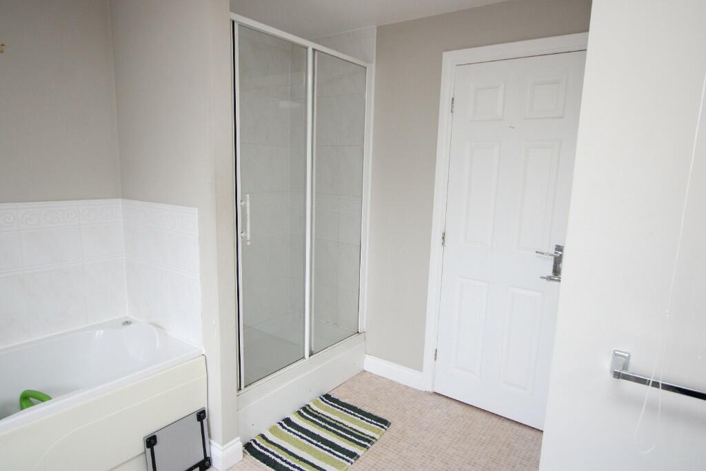 master ensuite