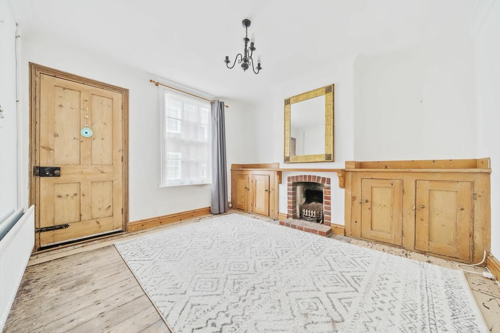 Living Room (1)