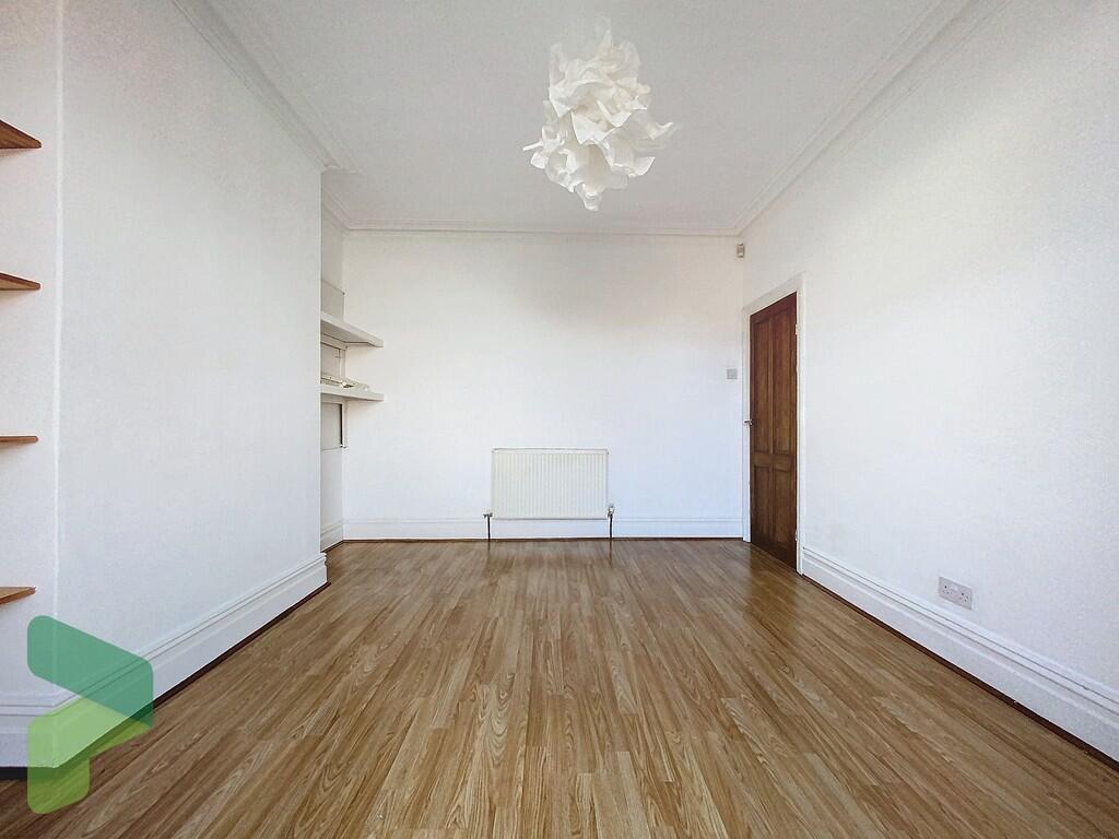 Front reception r...