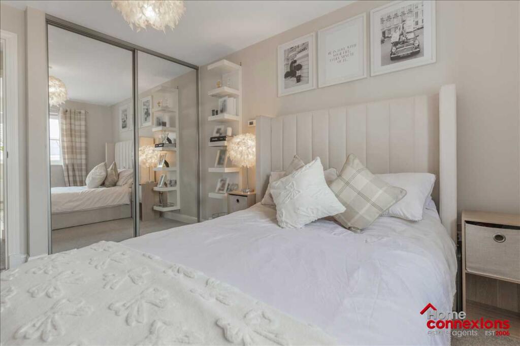 Bedroom Two (2)