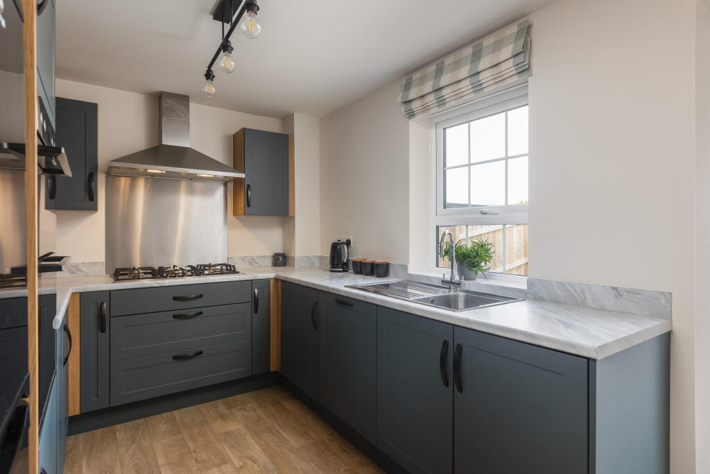 Rye Close 23 Kitchen Dining Room-5