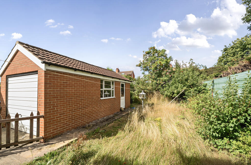 1330303-1-6889ec5...