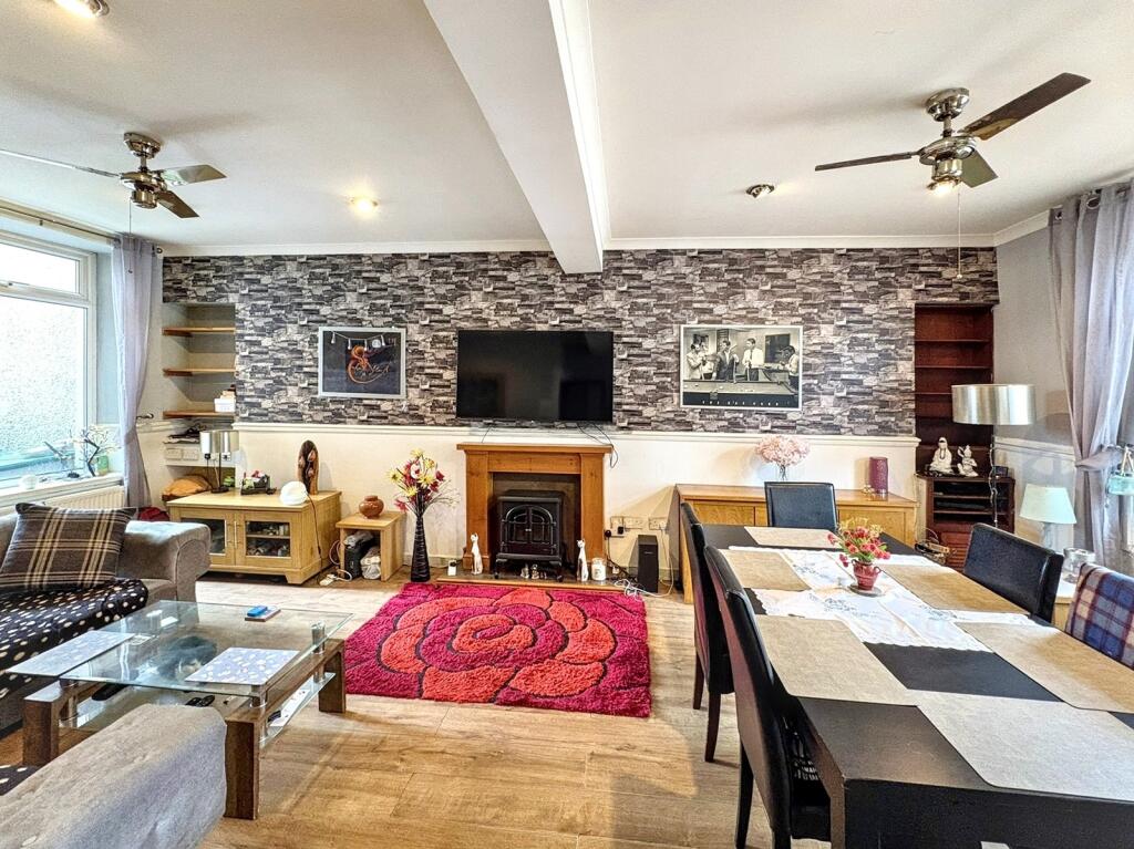 Lounge/diner