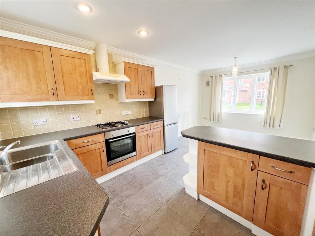 Kitchen Diner 4.jpg