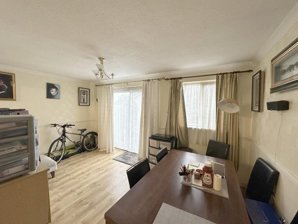 Dual Reception Room 