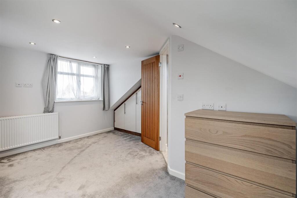 44 Delamere Road-2_lo.jpg