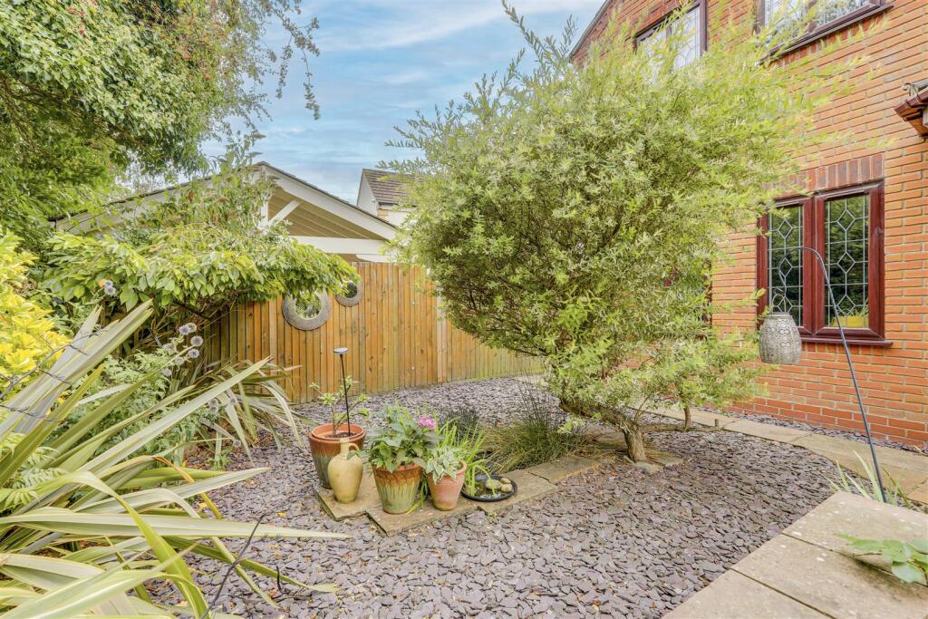 IMG_9811-IMG_9815 copy.jpg