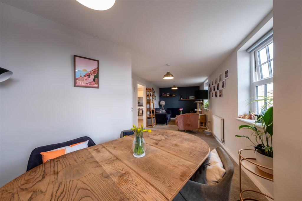 39 Hazelhurst Way-013.jpg