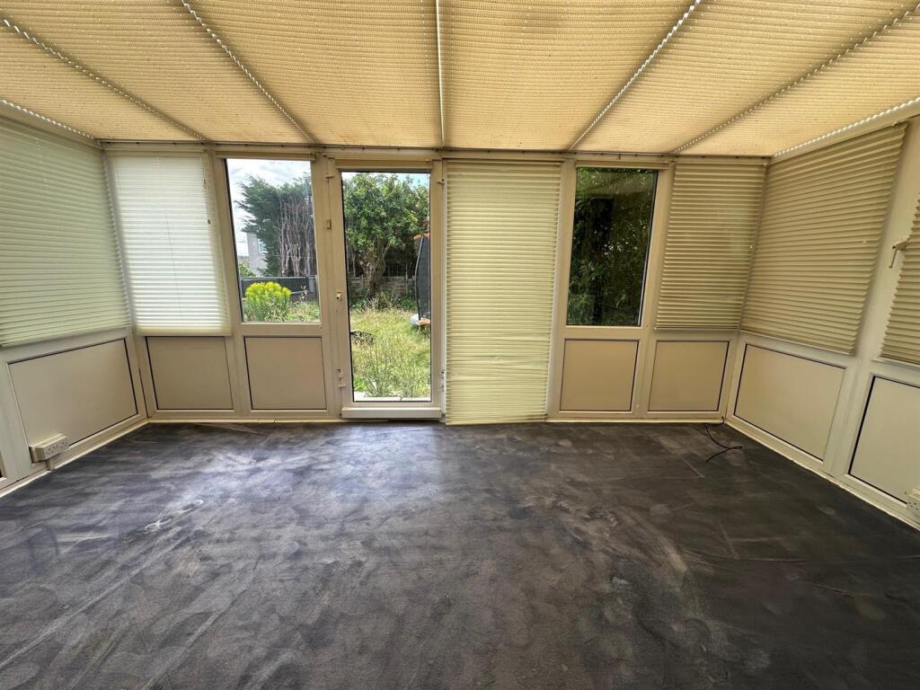 Conservatory pic.jpg