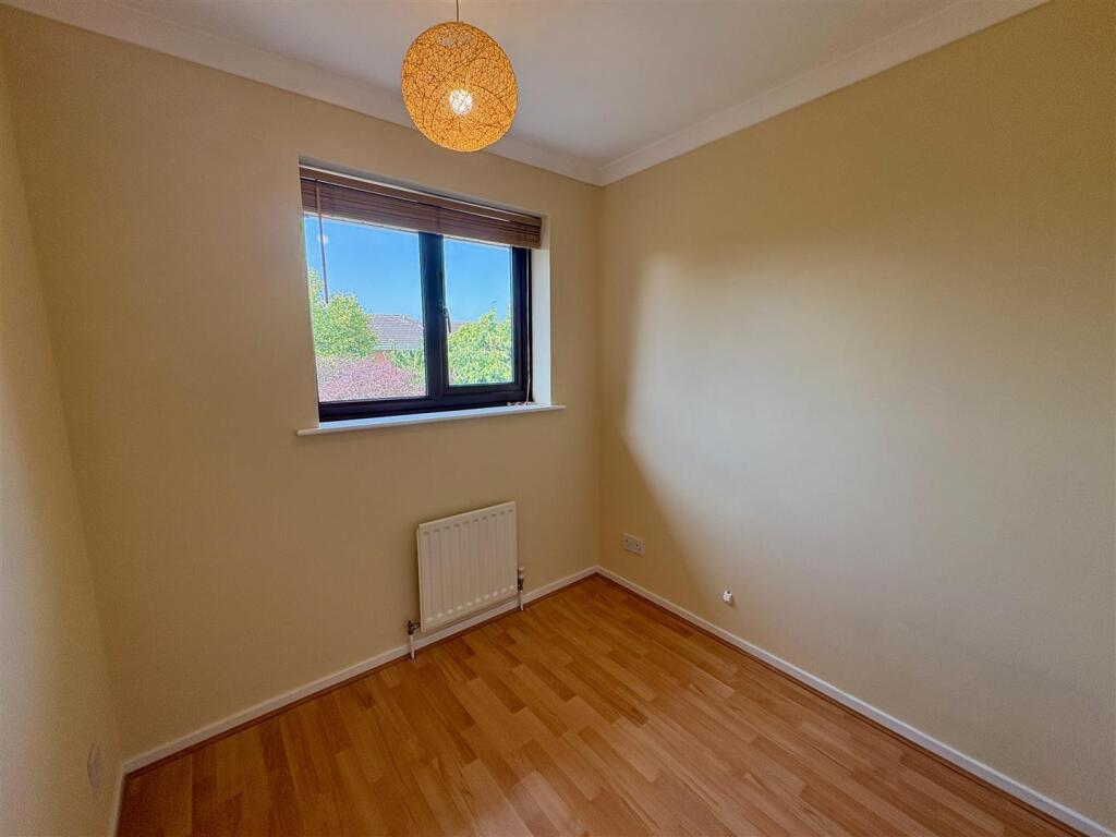 BEDROOM FIVE