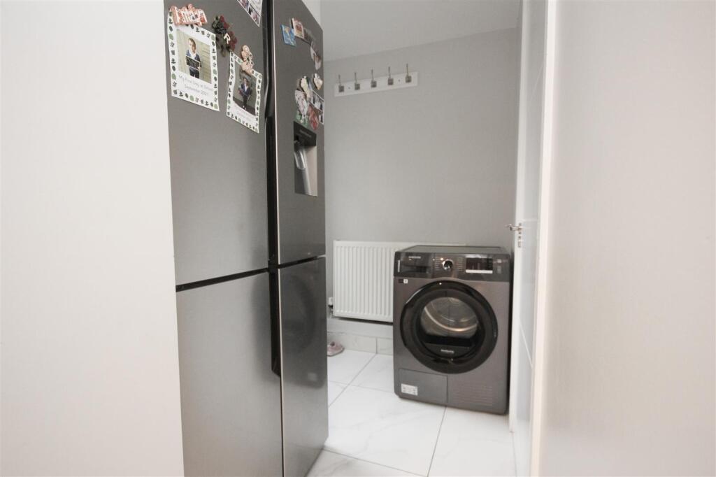 Utility room.JPG