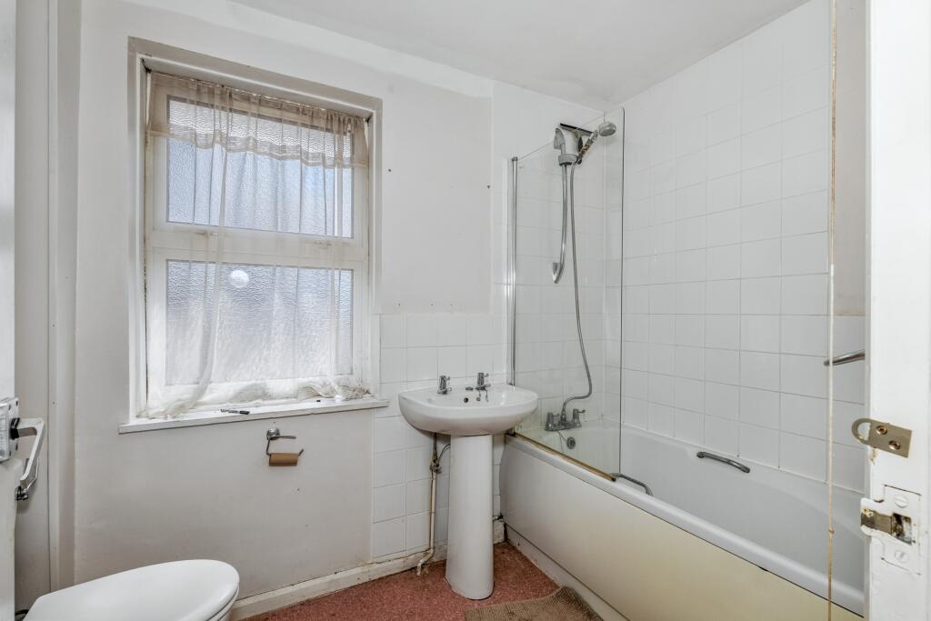 24 Snow Hill, Maulden, Bedford, MK45 2BW