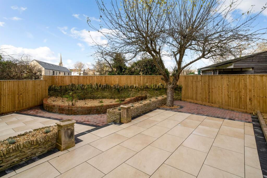 61633-88B Lansdown Road Cheltenham - (25)_low.jpg