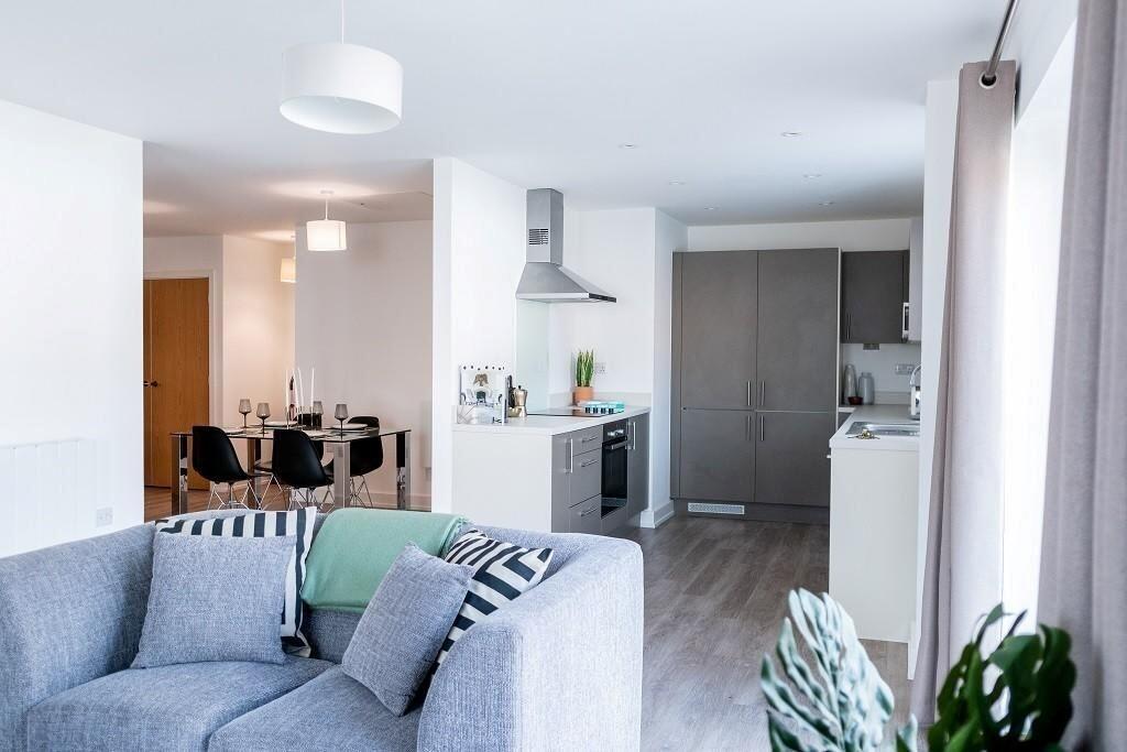 lounge. kitchen 