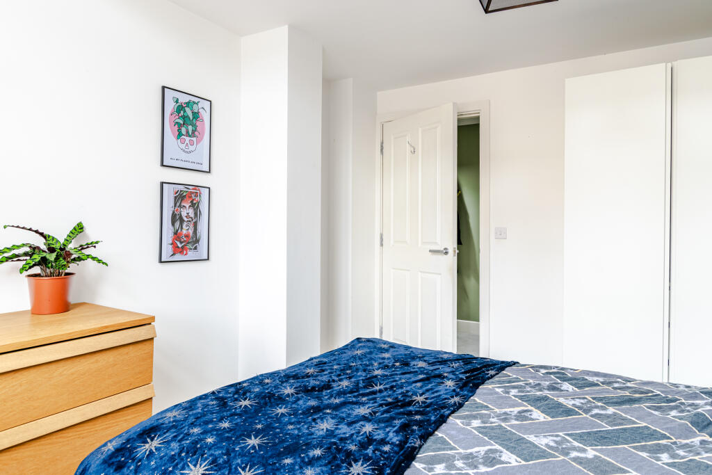 bedroom1b