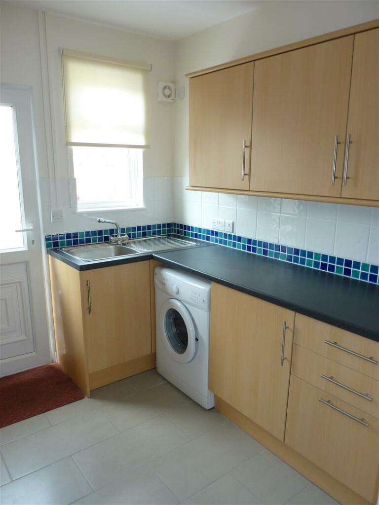 Kitchen V2.JPG