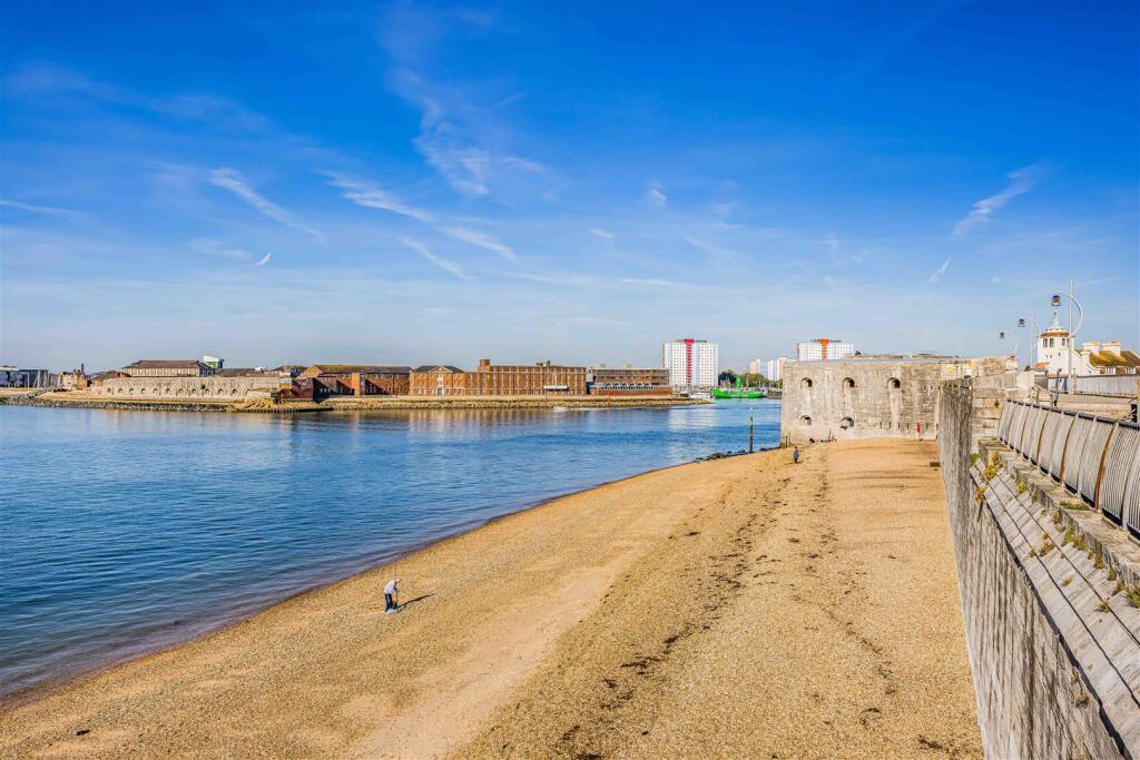 57 White Hart Road, Old Portsmouth-Small-PorticoMa