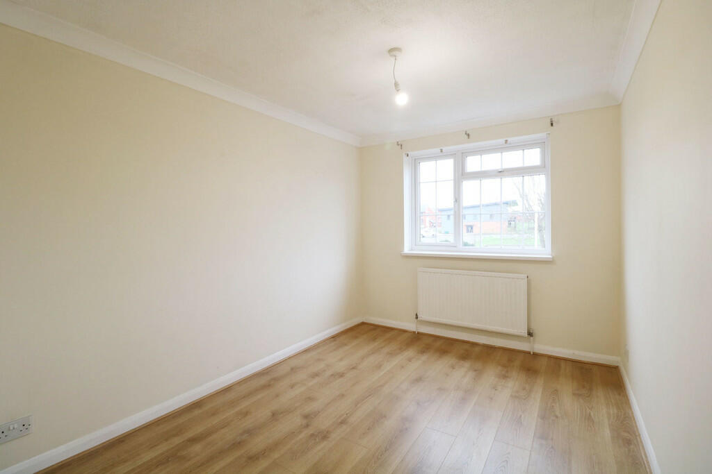 Bedroom4