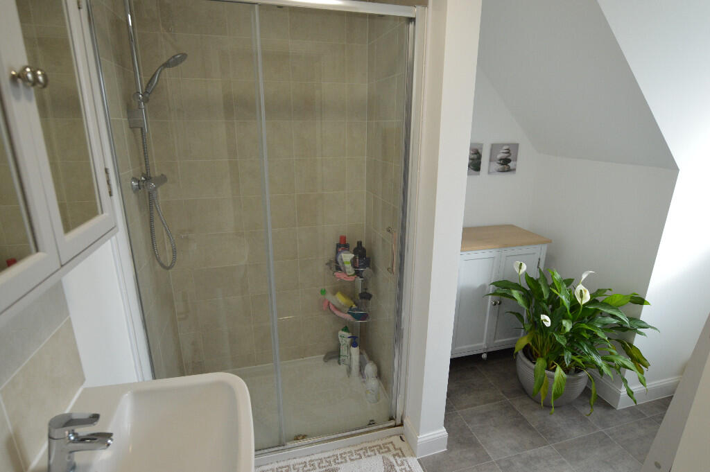 Master En-Suite