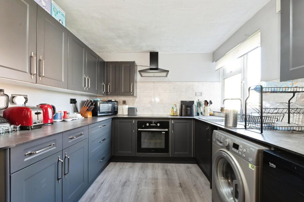 Gander Green Lane, SUTTON, Surrey, SM3