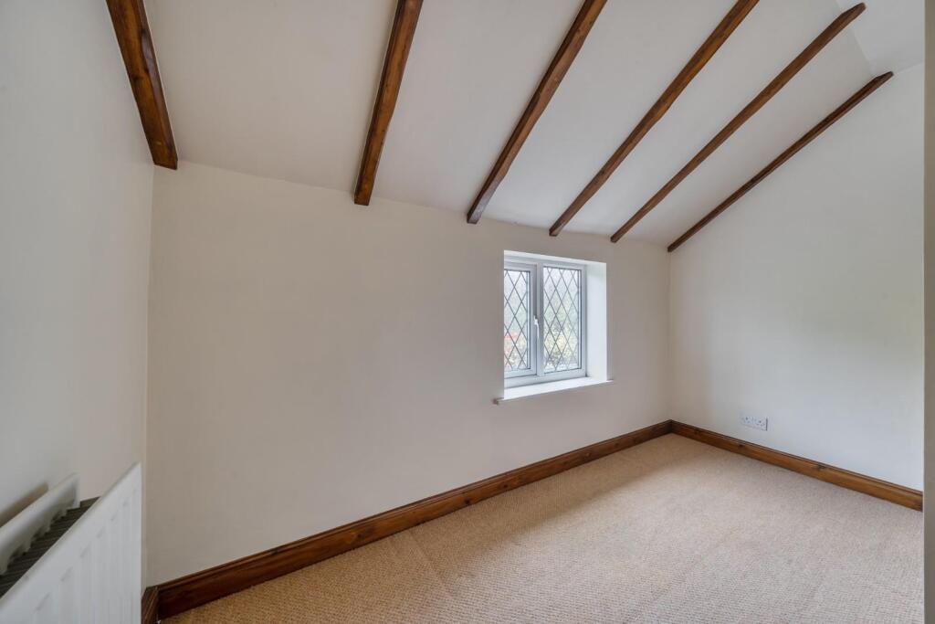 Bedroom 3.jpg