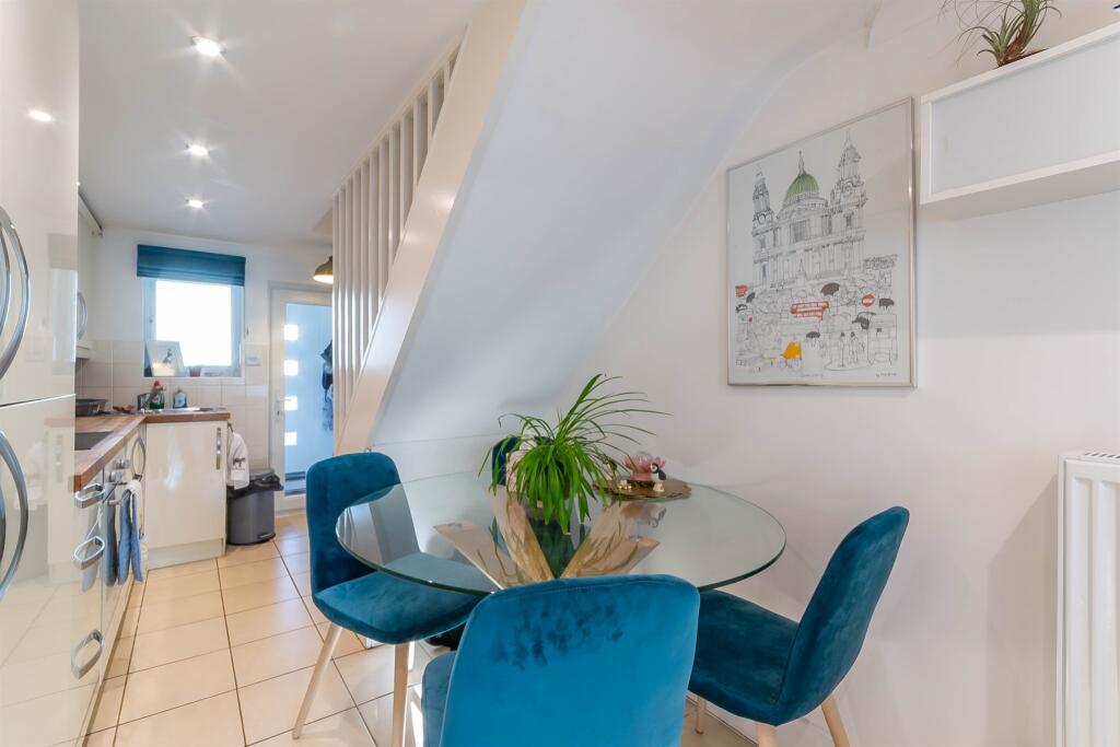 Kitchen/Living Room