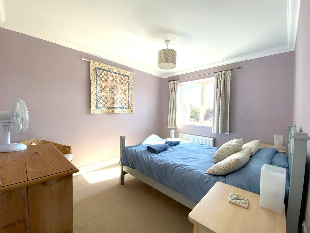 Bedroom 4 Dining ...