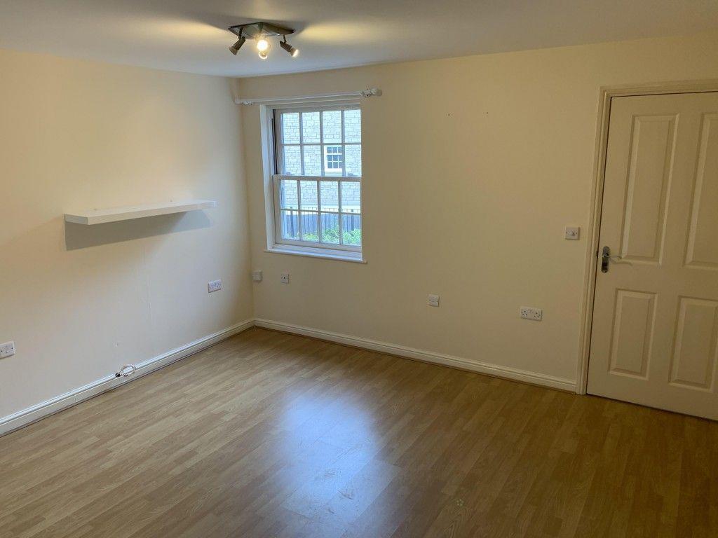 upload_www_gallery_3_149270_img_2395_2_62b97933b3d