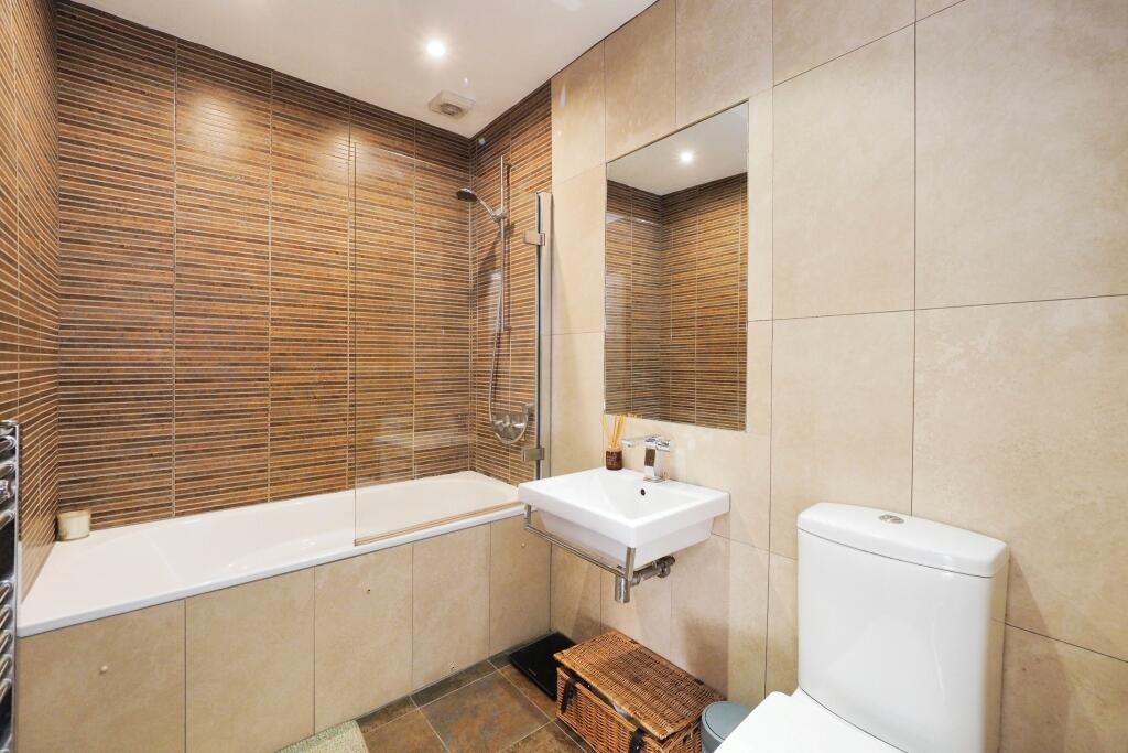 Modern Family Bathroom