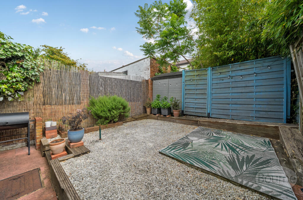 00d2a631-8a21-43b...