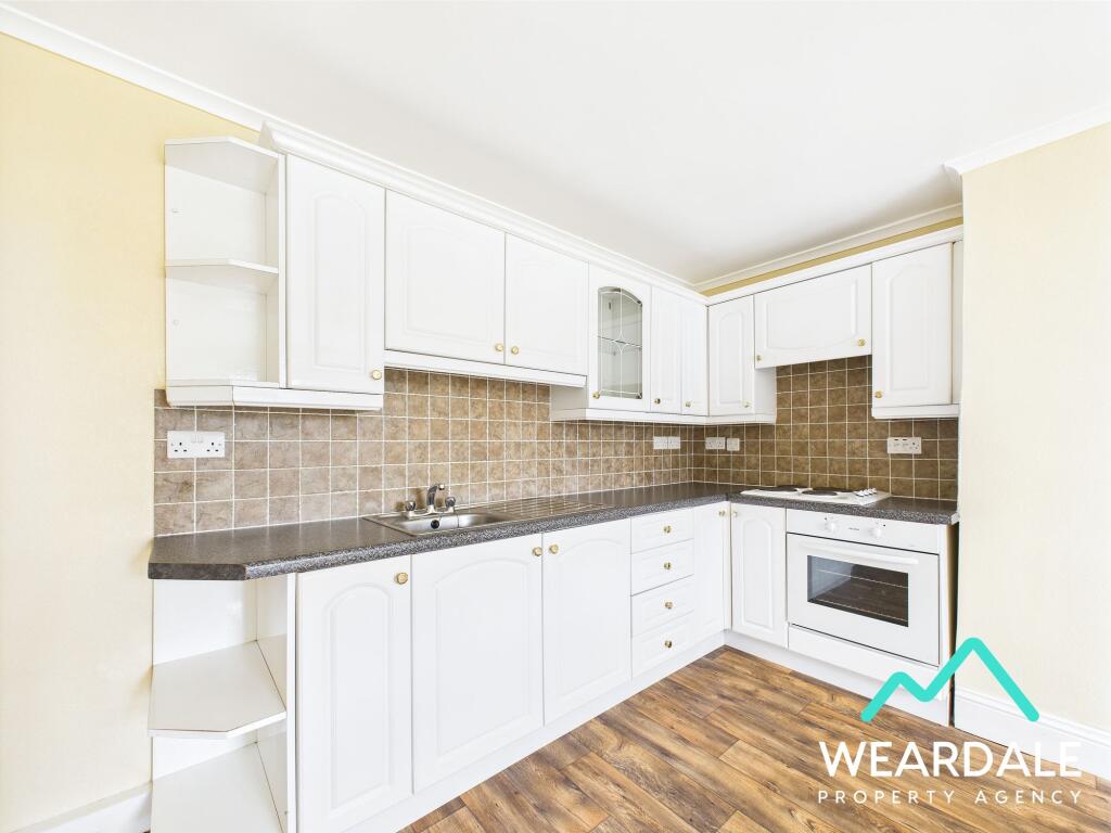 Kitchen/Dining Area