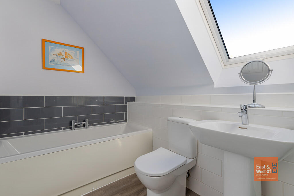 A25 - 10 Veysey C...