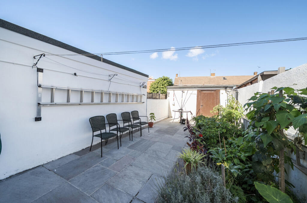 1349651-22-68bef7...