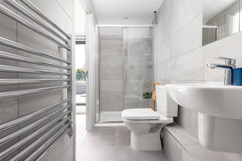 Flat 7, Avon View, 153 Crews Hole Road, BS5-17.jpg