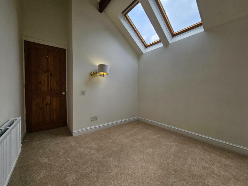 Bedroom 2 Aspect 2