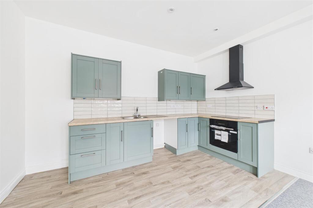 84 - 86 Stapleton Rd St Jude&#39;s, Bristol BS5 0PW | 