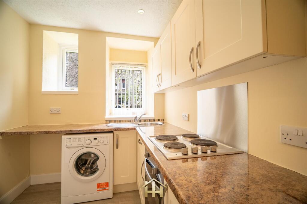 GR, 7 Arklay Street, DD37PG 090425 EDIT (8 of 26).