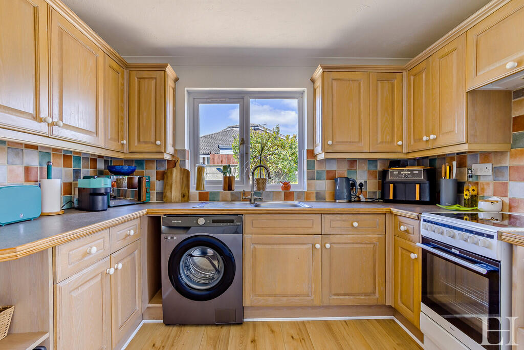 8648789-interiorW...