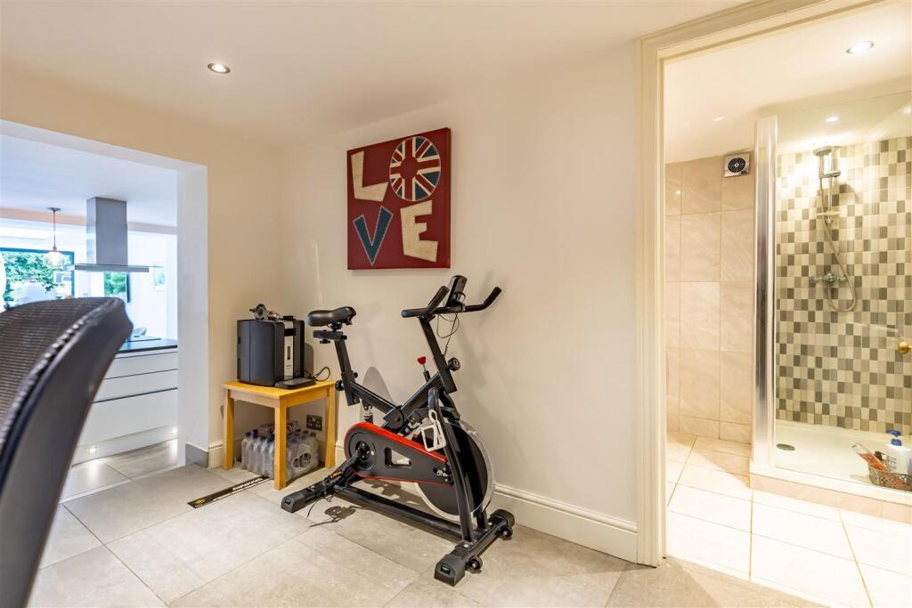 7 Chapel Road    (28).jpg