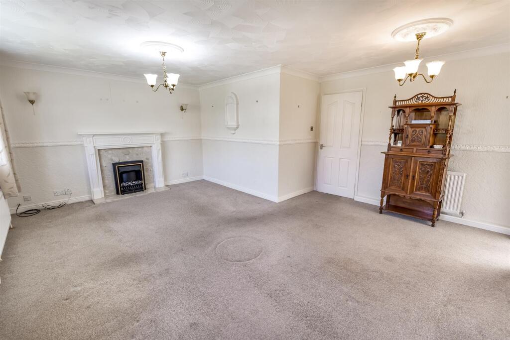 Open Plan Living and Dining Room